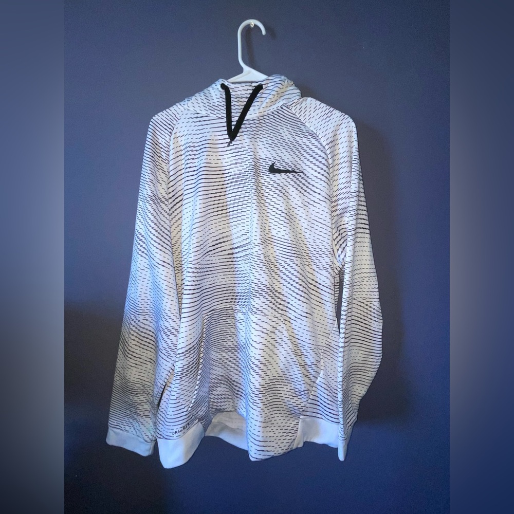Nike sweatshirt